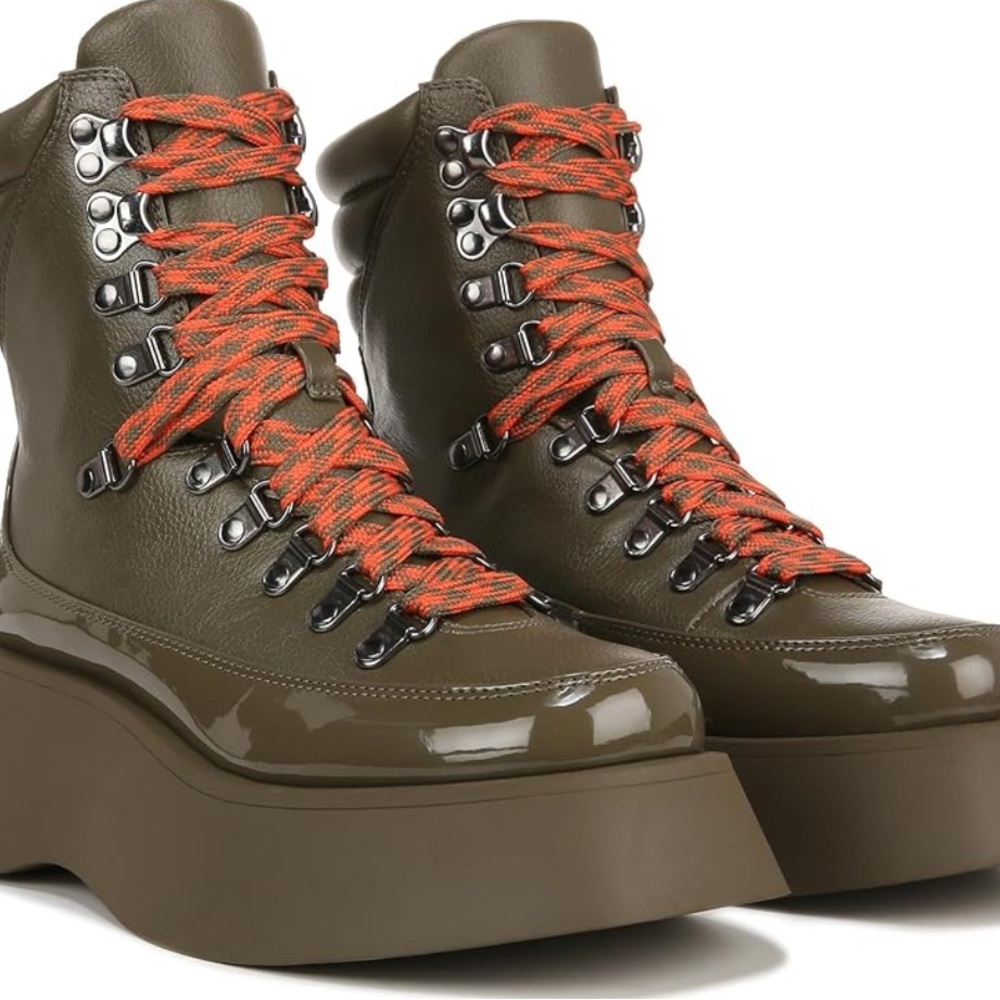 Circus NY by Sam Edelman
Gail Lace-Up Platform Boot